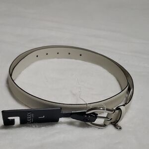 Ralph‎ Lauren Women's Cream Belt. Size L.